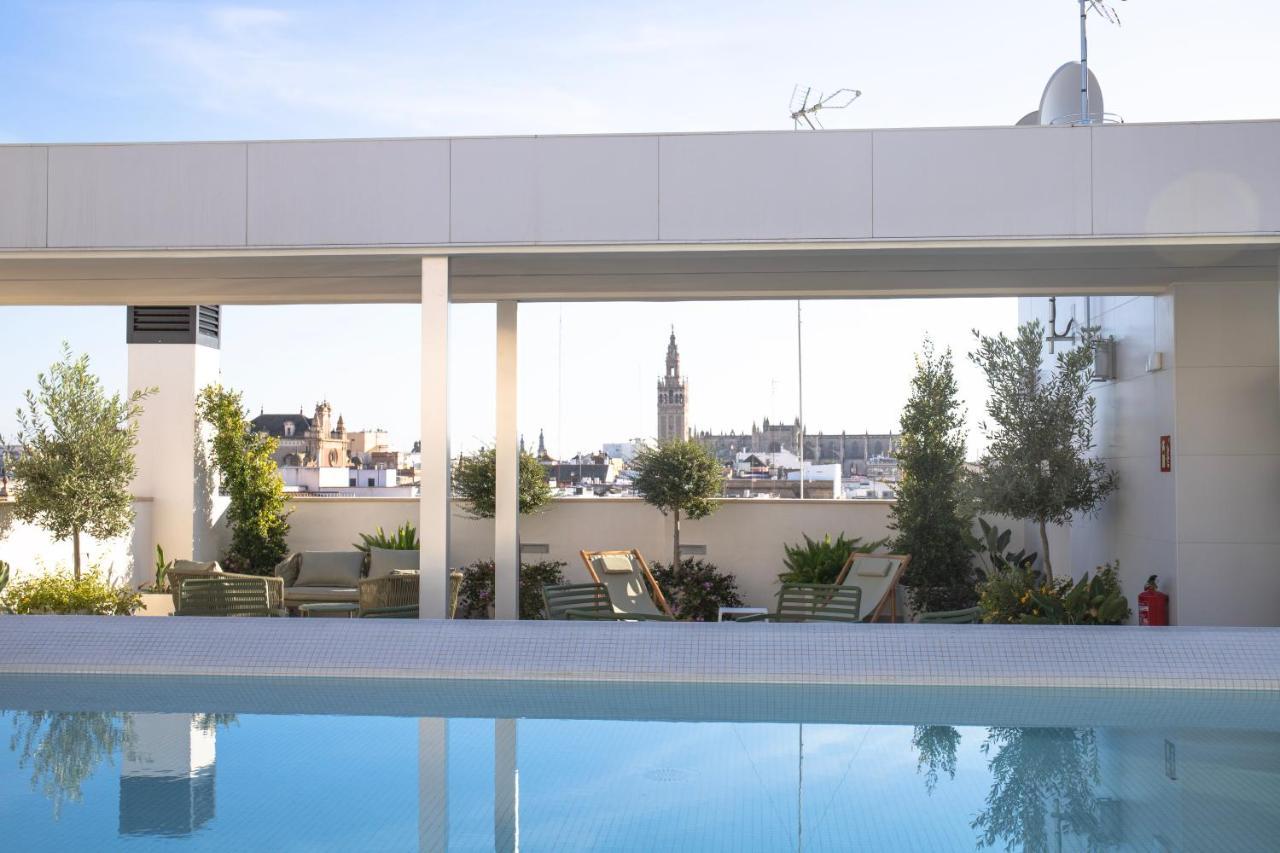 Nqn Aparts & Suites Sevilla Sevilha Exterior foto