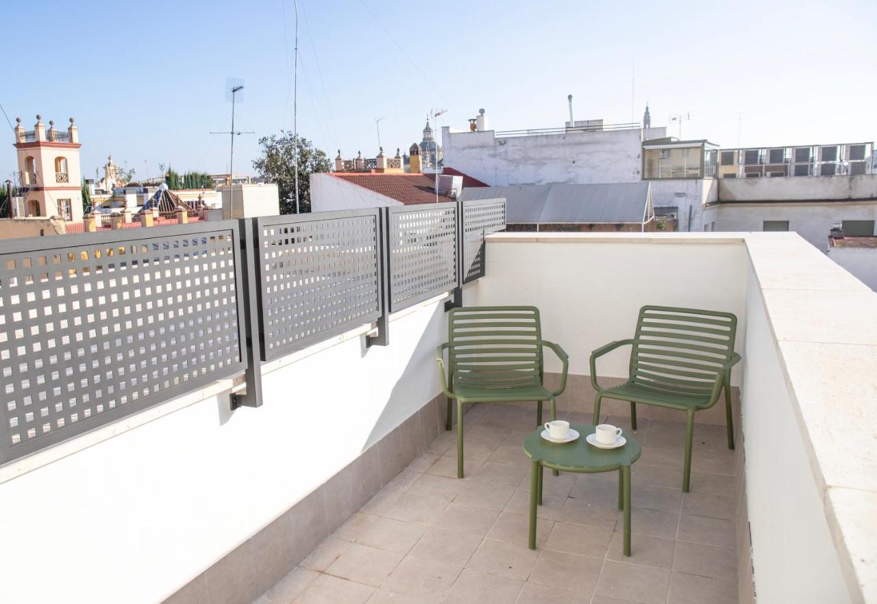 Nqn Aparts & Suites Sevilla Sevilha Exterior foto